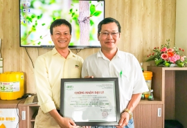 Đoàn Khách Châu Thành - Long An tham dự hội thảo khoa học tại công ty Điền Trang - 2018